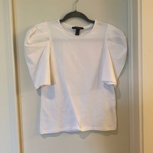 NEVER WORN White Puff Sleeve top